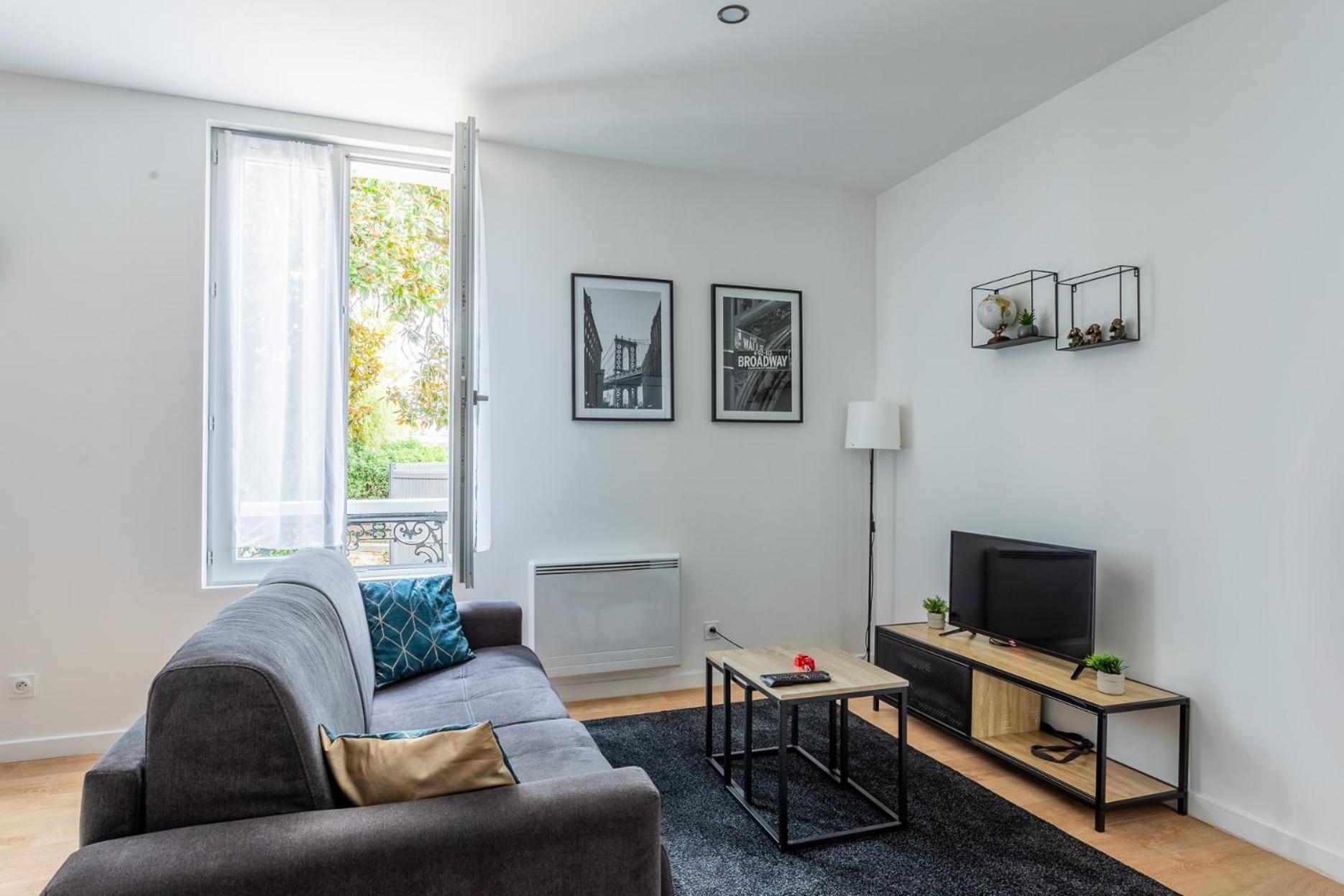 Le Musee 2, Industriel 2 Pieces Apartment